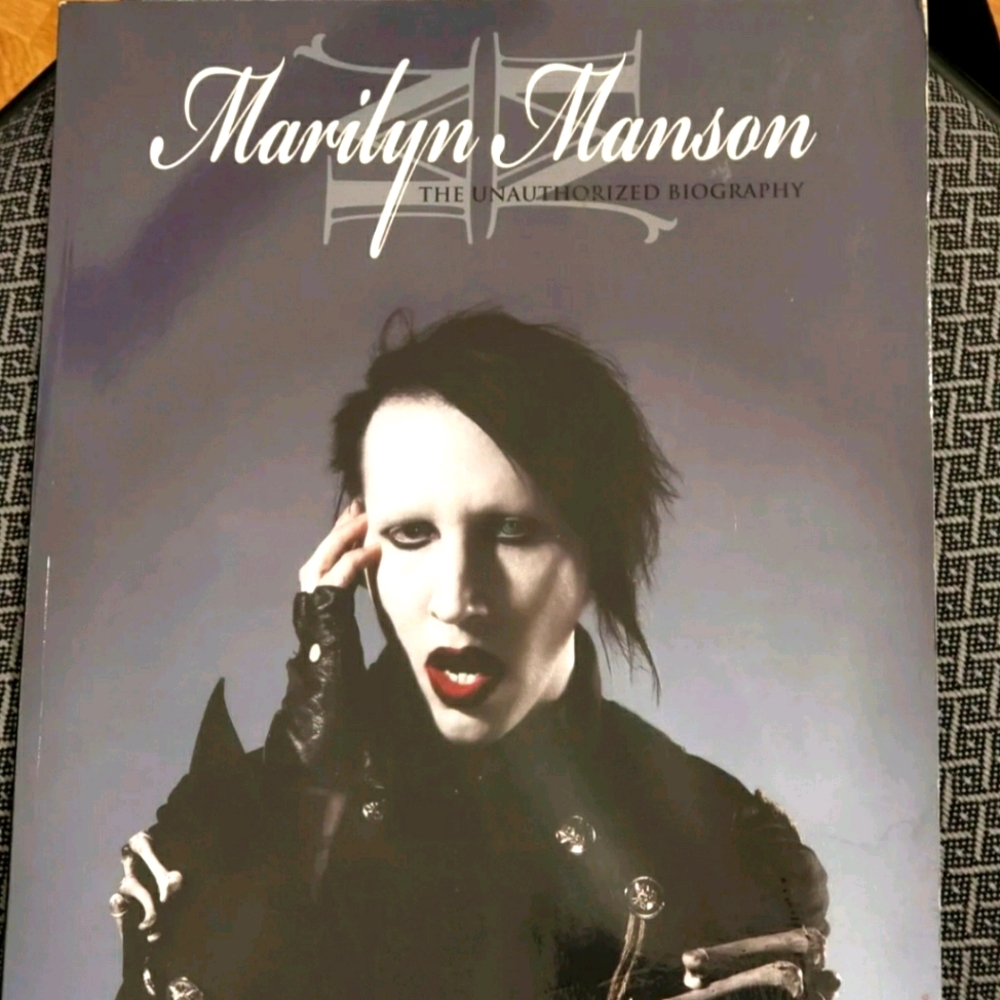 Marilyn Manson The Unauthorized Bio Large Book